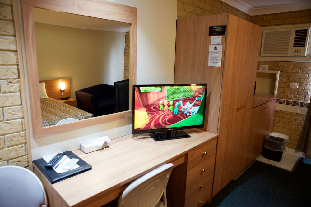 Forest Lodge Motor Inn & Restaurant Dubbo Zewnętrze zdjęcie